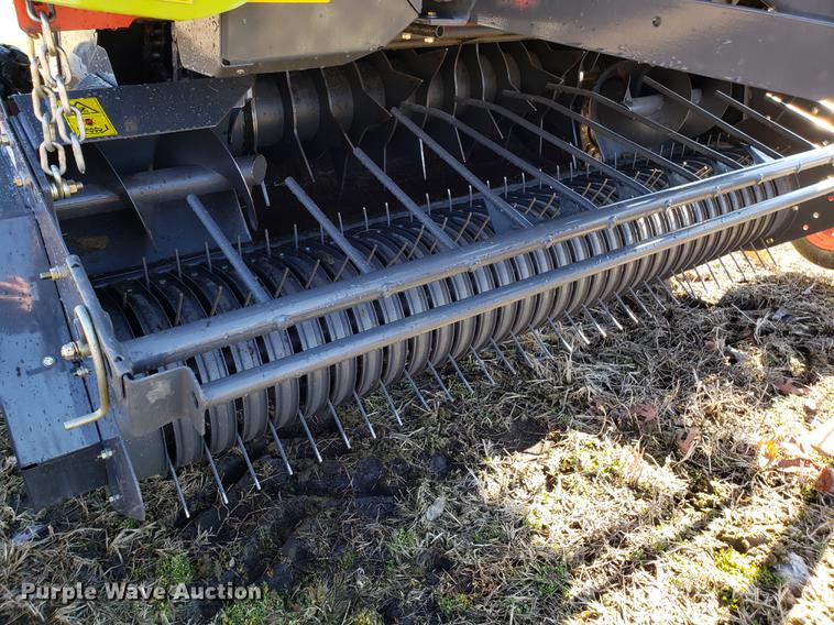 image for item DF3365 2014 Claas Variant 360 round baler