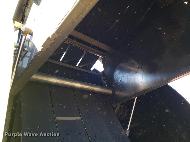 image for item DF3365 2014 Claas Variant 360 round baler