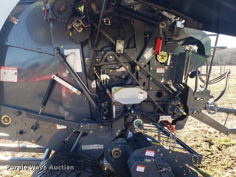 image for item DF3365 2014 Claas Variant 360 round baler