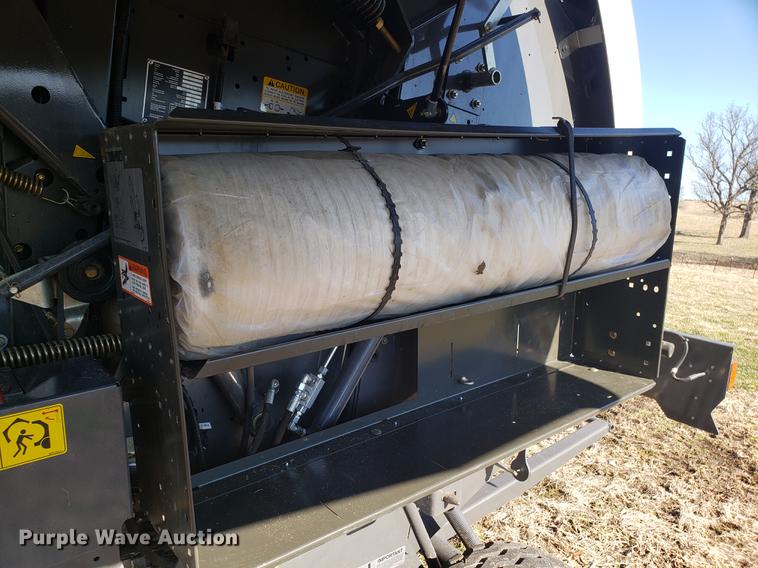 image for item DF3365 2014 Claas Variant 360 round baler