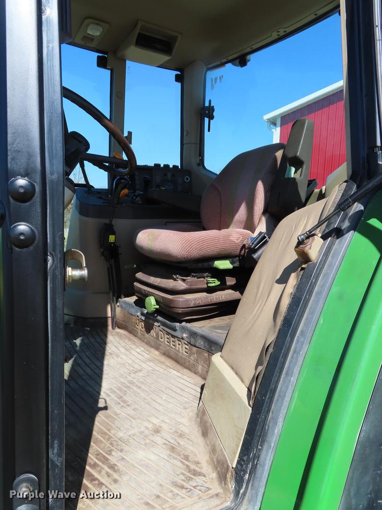 image for item DF7725 1998 John Deere 6410 tractor