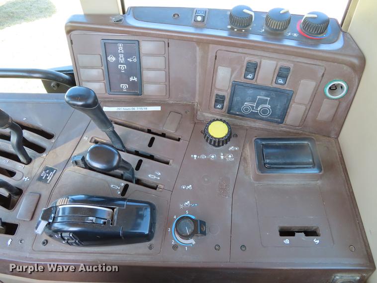 image for item DF7725 1998 John Deere 6410 tractor