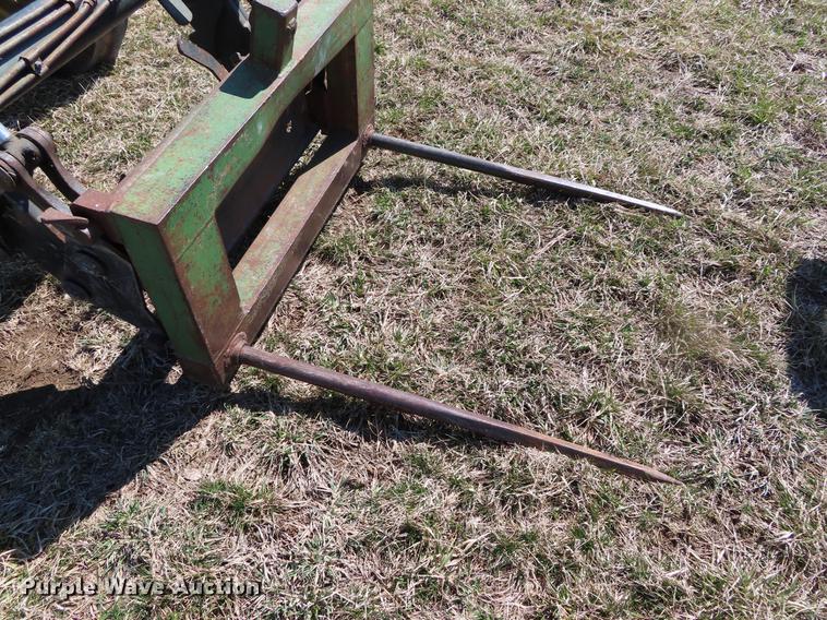 image for item DF7725 1998 John Deere 6410 tractor