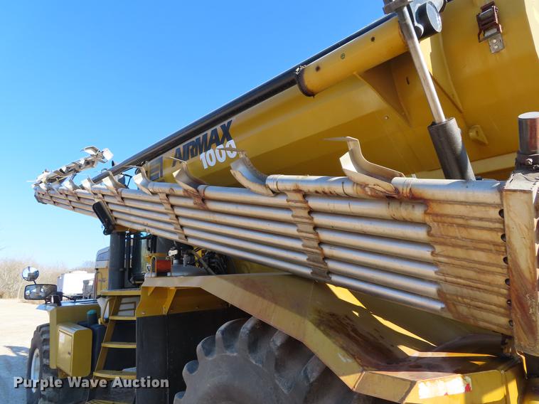 image for item DF7732 2003 Ag-Chem TerraGator 8104 applicator