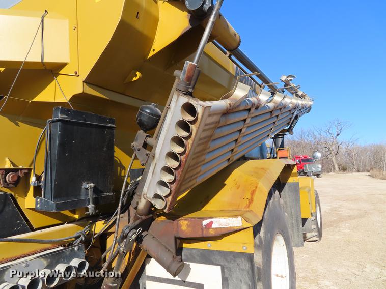 image for item DF7732 2003 Ag-Chem TerraGator 8104 applicator