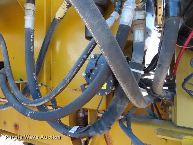 image for item DF7732 2003 Ag-Chem TerraGator 8104 applicator