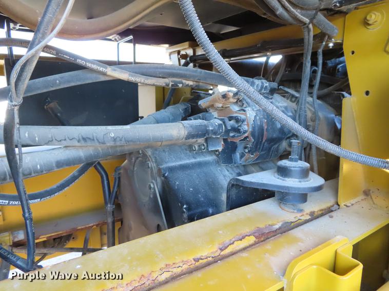 image for item DF7732 2003 Ag-Chem TerraGator 8104 applicator