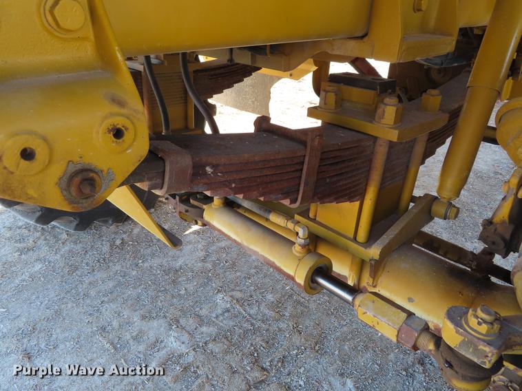 image for item DF7732 2003 Ag-Chem TerraGator 8104 applicator