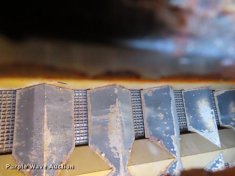 image for item DF7732 2003 Ag-Chem TerraGator 8104 applicator