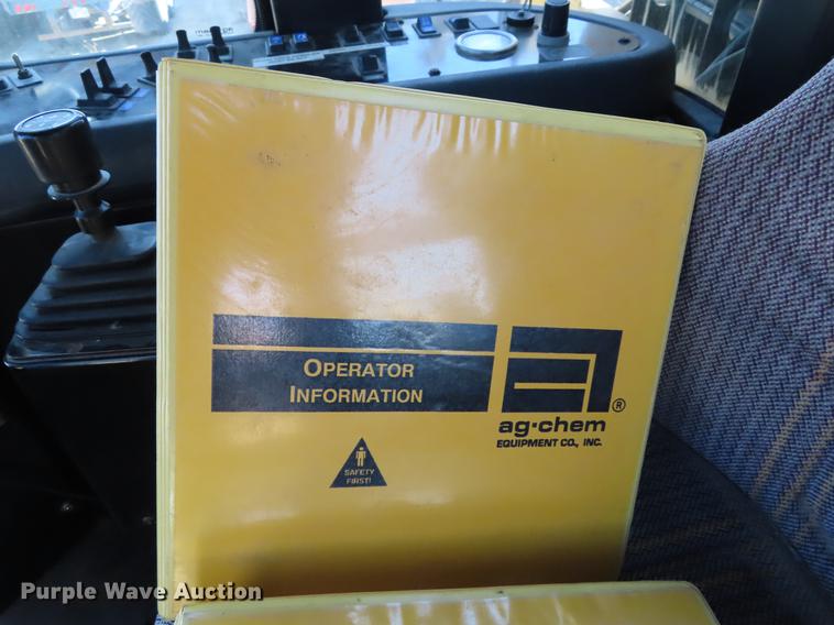 image for item DF7732 2003 Ag-Chem TerraGator 8104 applicator