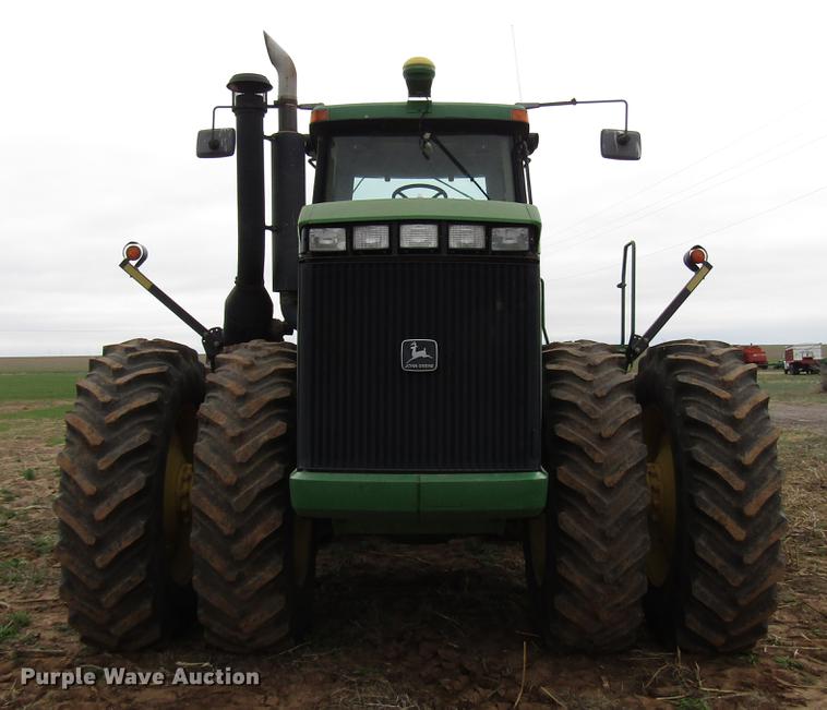 image for item DF7909 1999 John Deere 9300 4WD tractor