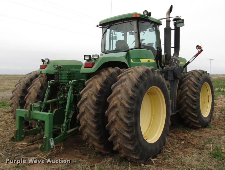 image for item DF7909 1999 John Deere 9300 4WD tractor