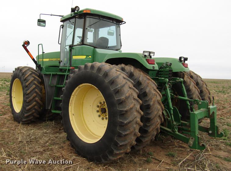 image for item DF7909 1999 John Deere 9300 4WD tractor