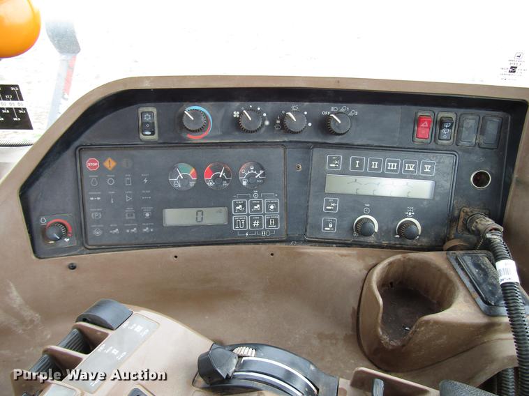 image for item DF7909 1999 John Deere 9300 4WD tractor