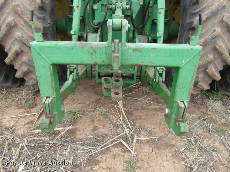 image for item DF7909 1999 John Deere 9300 4WD tractor