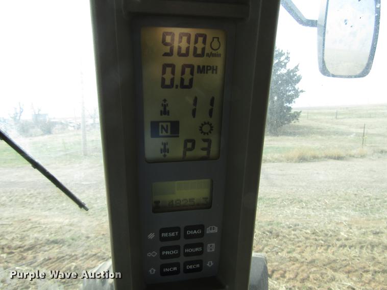 image for item DF7911 2004 Case IH MX255 MFWD tractor