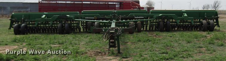 image for item DF7913 Great Plains 3SFA45-7275-0130 grain drill
