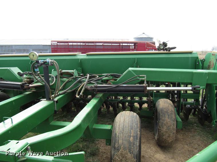 image for item DF7913 Great Plains 3SFA45-7275-0130 grain drill
