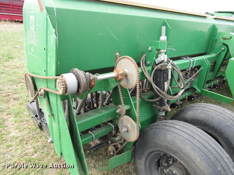 image for item DF7913 Great Plains 3SFA45-7275-0130 grain drill