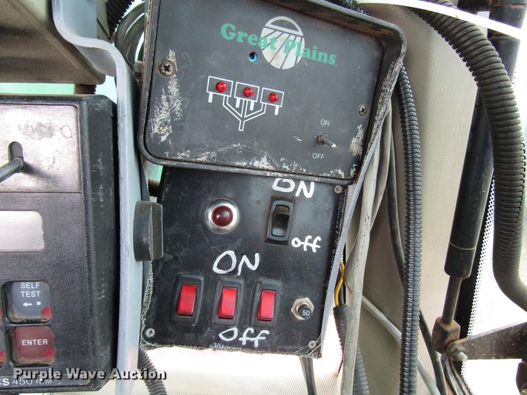 image for item DF7913 Great Plains 3SFA45-7275-0130 grain drill