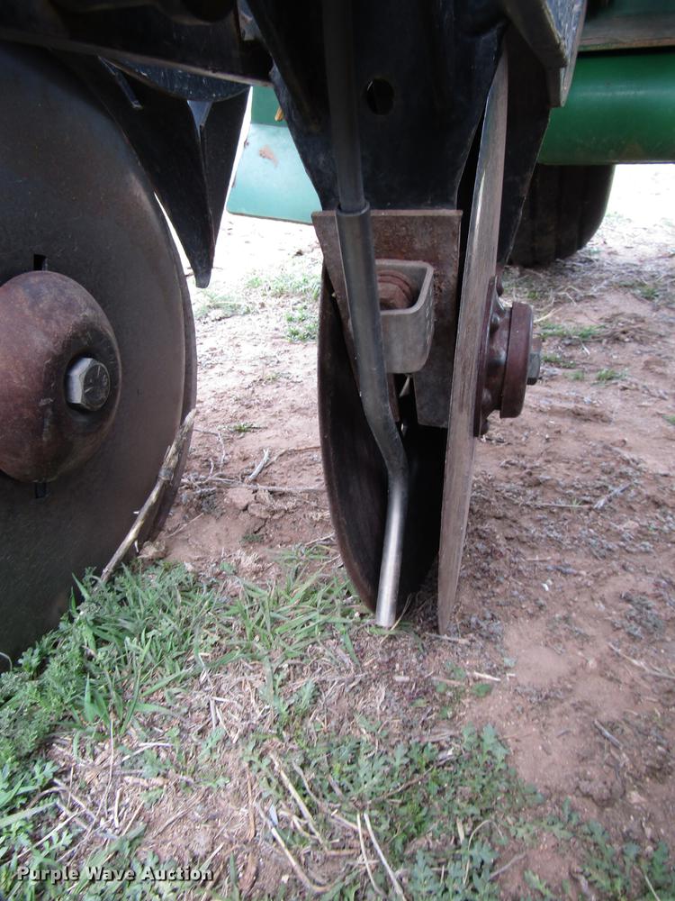 image for item DF7913 Great Plains 3SFA45-7275-0130 grain drill