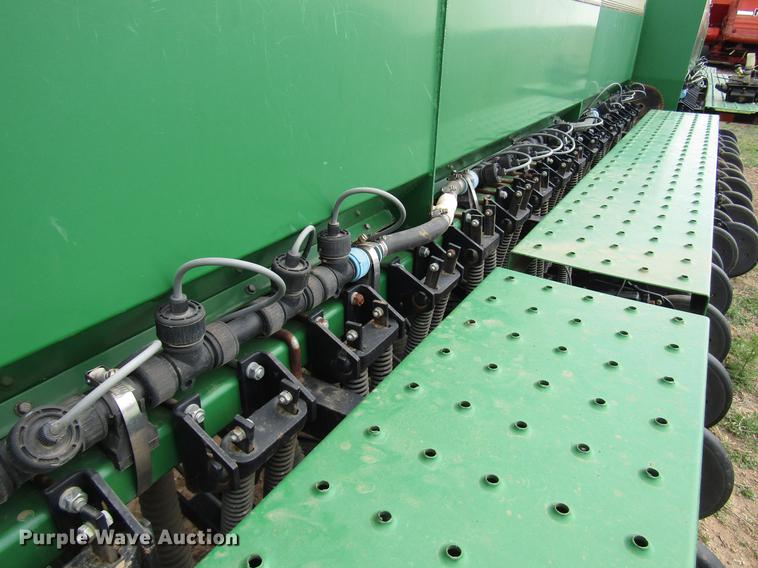 image for item DF7913 Great Plains 3SFA45-7275-0130 grain drill