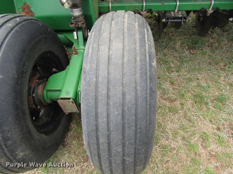 image for item DF7913 Great Plains 3SFA45-7275-0130 grain drill