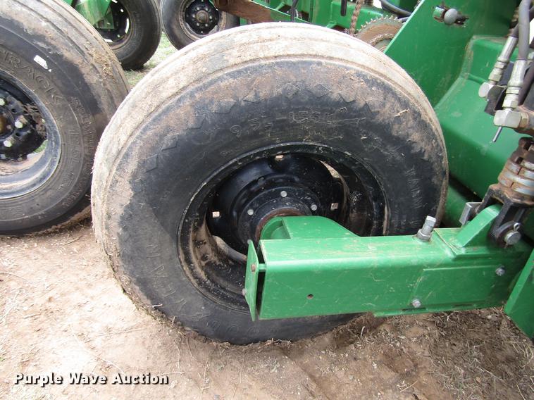 image for item DF7913 Great Plains 3SFA45-7275-0130 grain drill