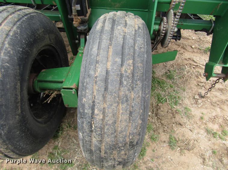 image for item DF7913 Great Plains 3SFA45-7275-0130 grain drill