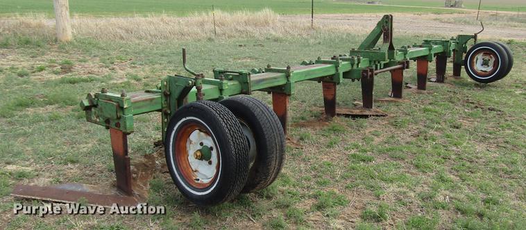 image for item DF7914 Sweep plow