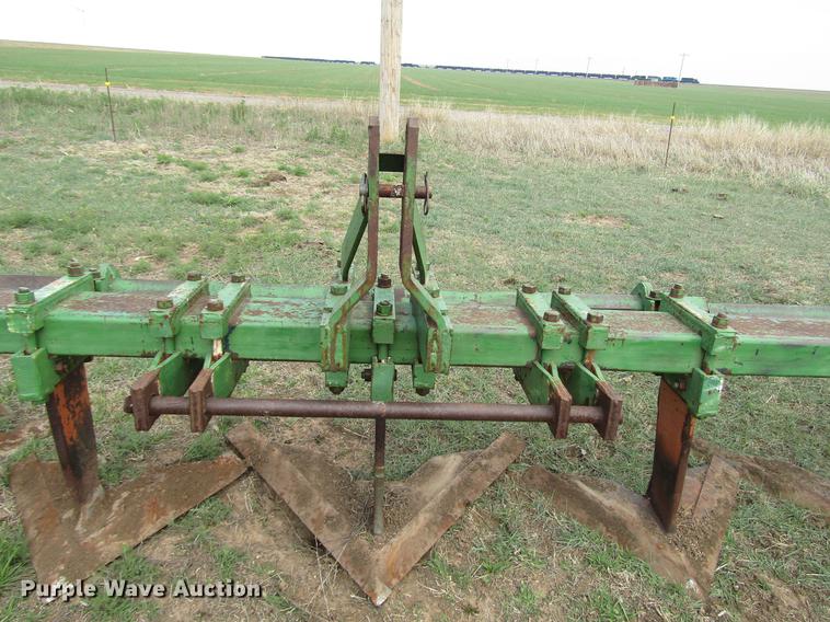 image for item DF7914 Sweep plow