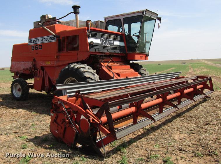 image for item DF7916 1983 Massey-Ferguson 860 combine