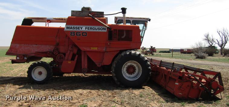 image for item DF7916 1983 Massey-Ferguson 860 combine