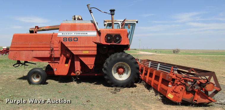 image for item DF7917 1981 Massey-Ferguson 860 combine