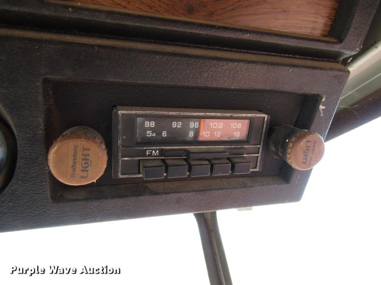 image for item DF7917 1981 Massey-Ferguson 860 combine