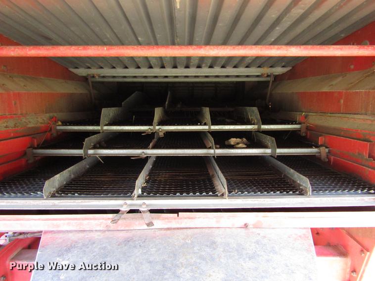 image for item DF7917 1981 Massey-Ferguson 860 combine