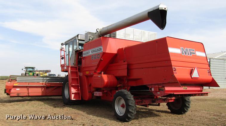 image for item DF7926 1983 Massey-Ferguson 860 combine