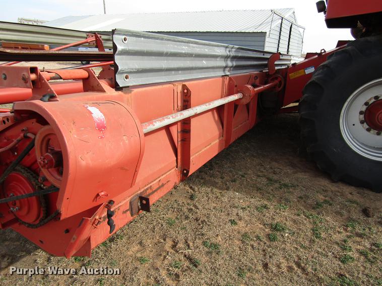image for item DF7926 1983 Massey-Ferguson 860 combine