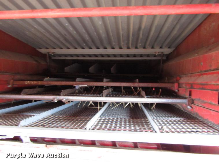 image for item DF7926 1983 Massey-Ferguson 860 combine