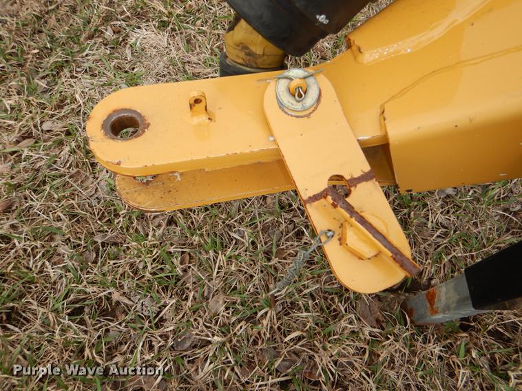 image for item DG0952 2012 Vermeer 605 Super M round baler