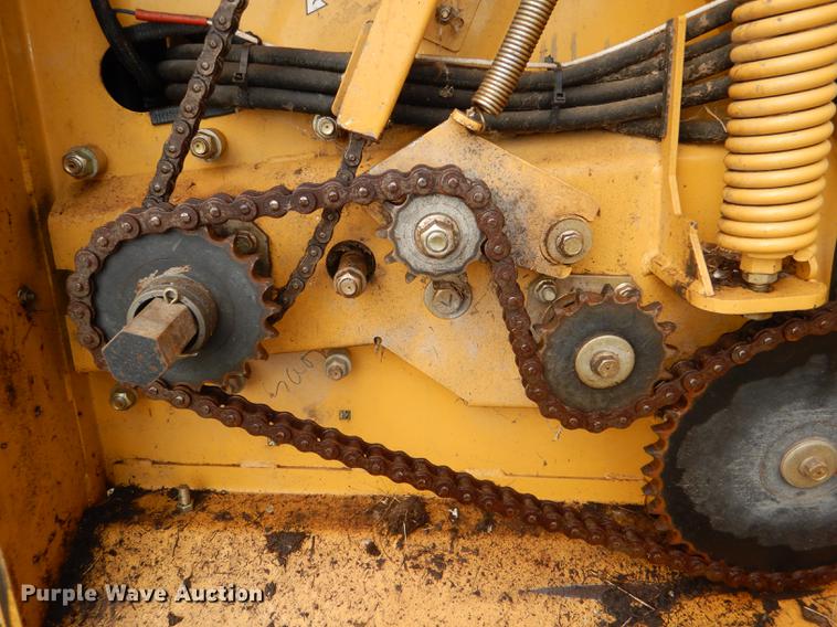 image for item DG0952 2012 Vermeer 605 Super M round baler