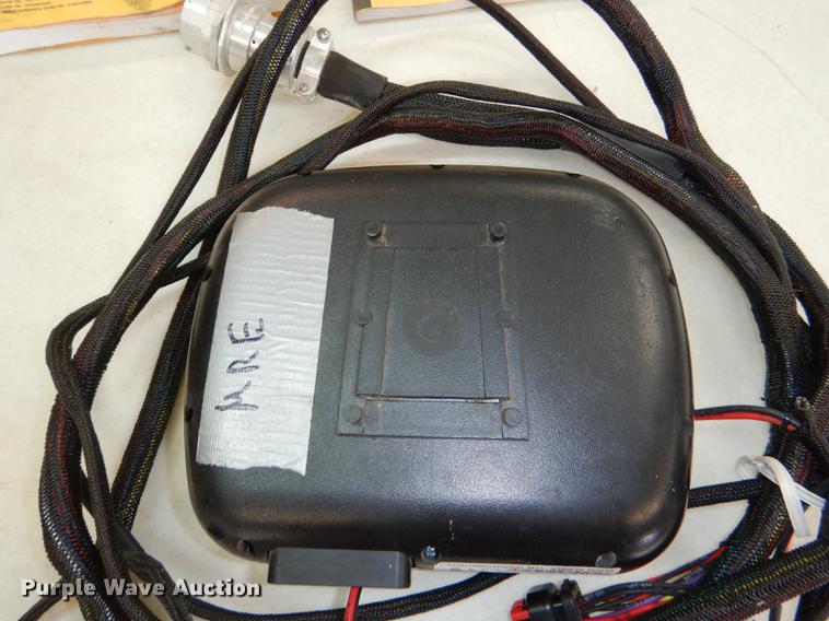 image for item DG0952 2012 Vermeer 605 Super M round baler