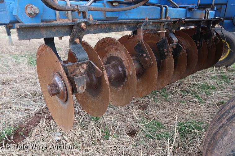 image for item DG3400 2014 Landoll 6230 tandem disk