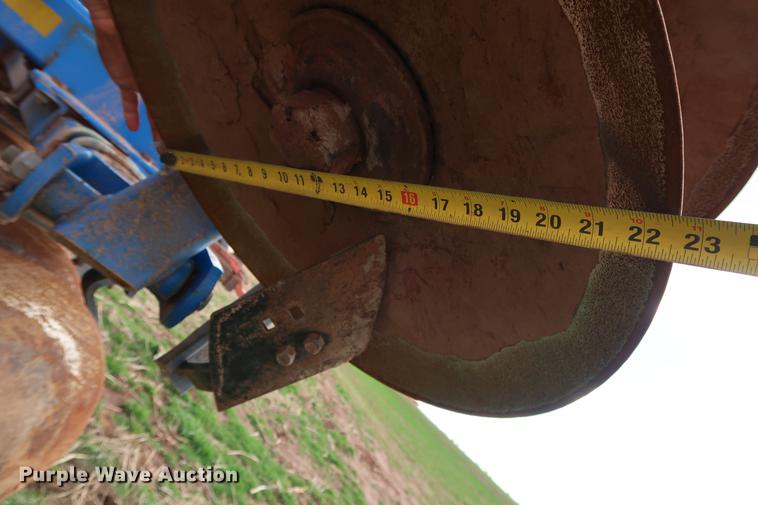 image for item DG3400 2014 Landoll 6230 tandem disk