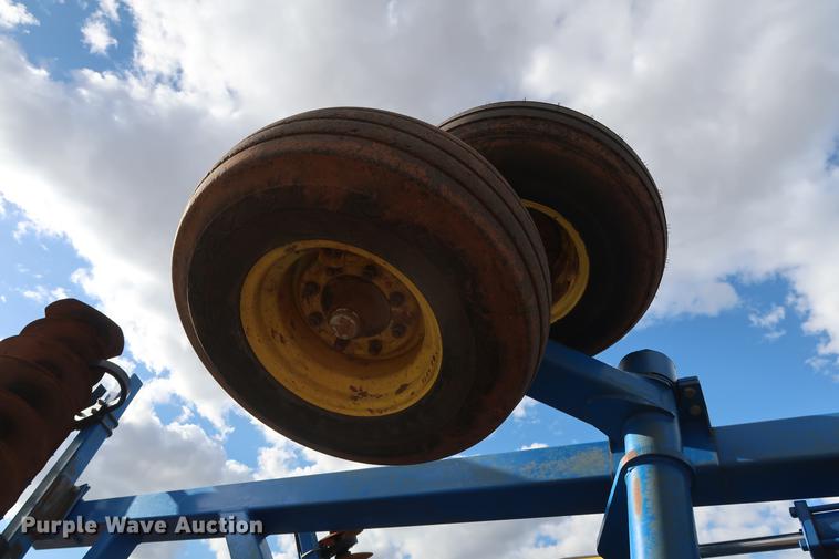 image for item DG3400 2014 Landoll 6230 tandem disk