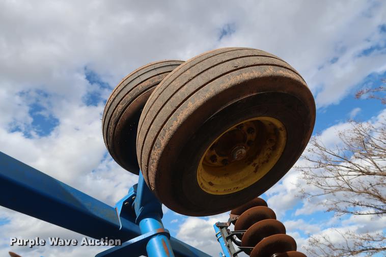 image for item DG3400 2014 Landoll 6230 tandem disk