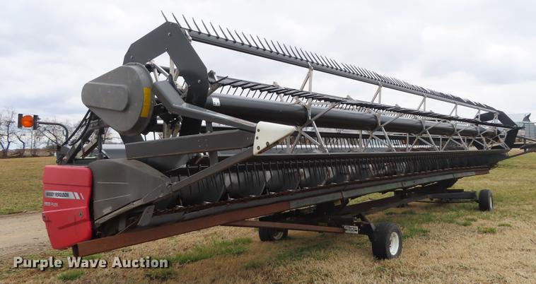 image for item DN9070 2007 Massey-Ferguson 8200 flex head