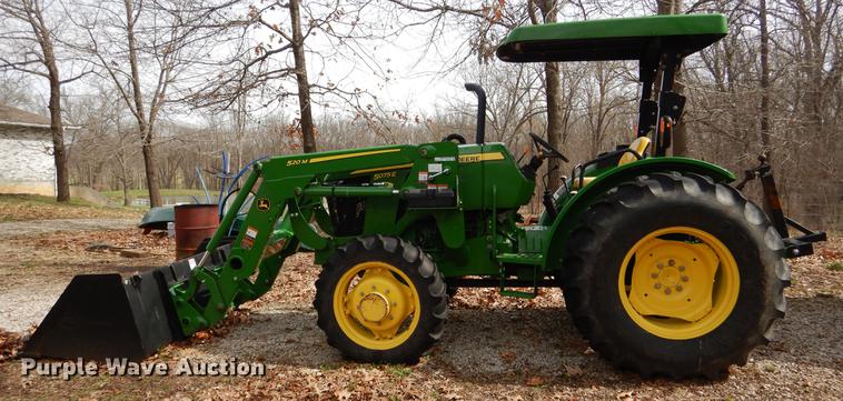 image for item DY9799 2015 John Deere 5075E MFWD tractor