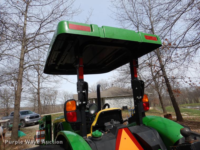 image for item DY9799 2015 John Deere 5075E MFWD tractor