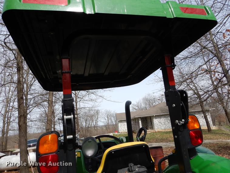 image for item DY9799 2015 John Deere 5075E MFWD tractor